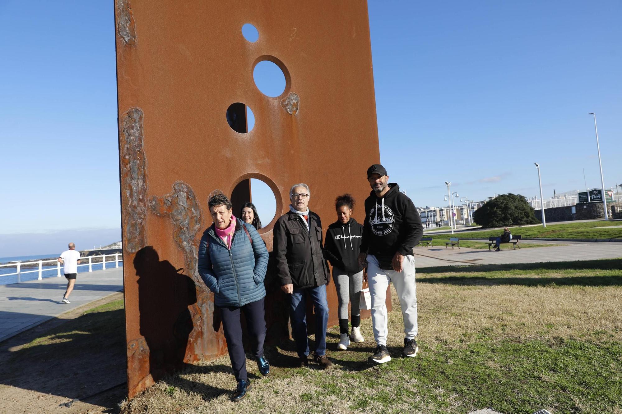 Las "chaponas" del paseo marítimo de Gijón cumplen 25 años