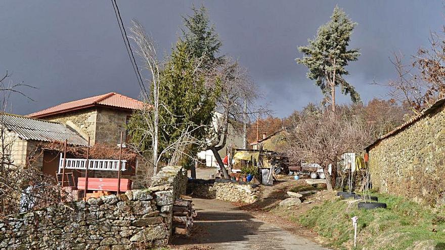 Vista del pueblo de Lanseros. | A. S.