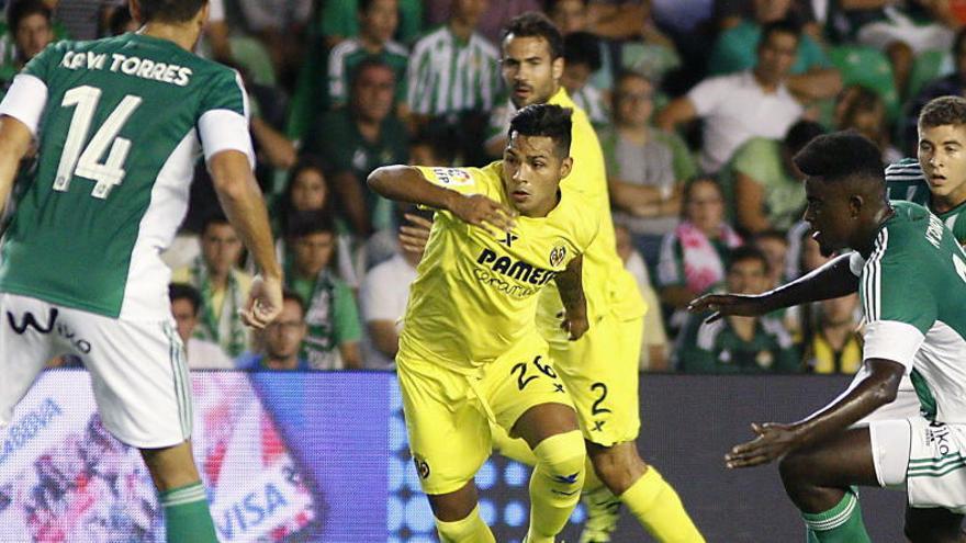 Betis y Villarreal empataron a uno en el Villamarín.