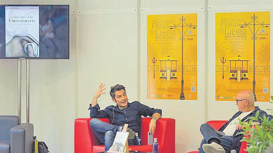 Carlos del Amor, durante la presentación de su nueva obra.