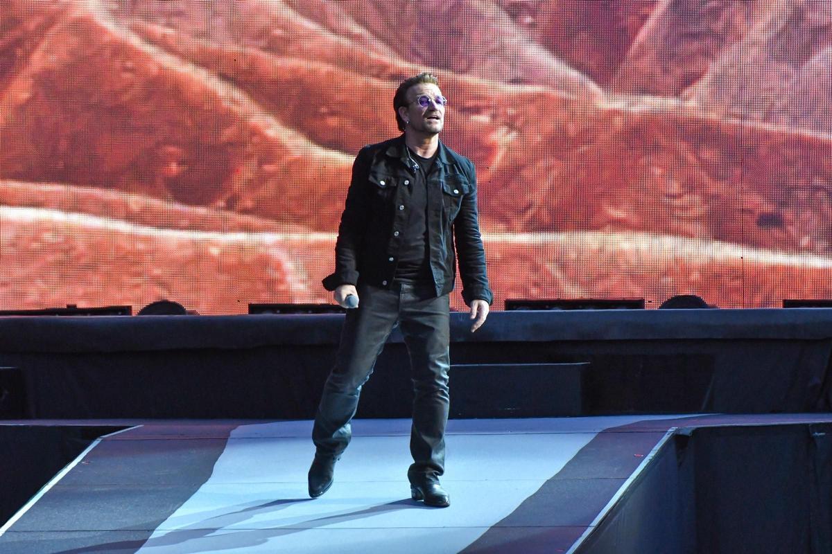 Bono de U2 durante la gira 'The Joshua Tree'