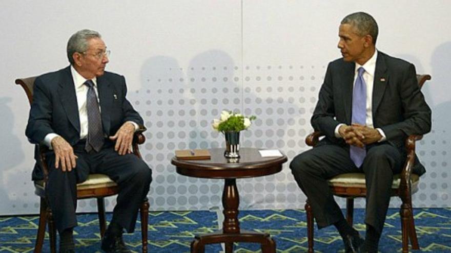 Castro y Obama sellan el acercamiento entre Cuba y EEUU