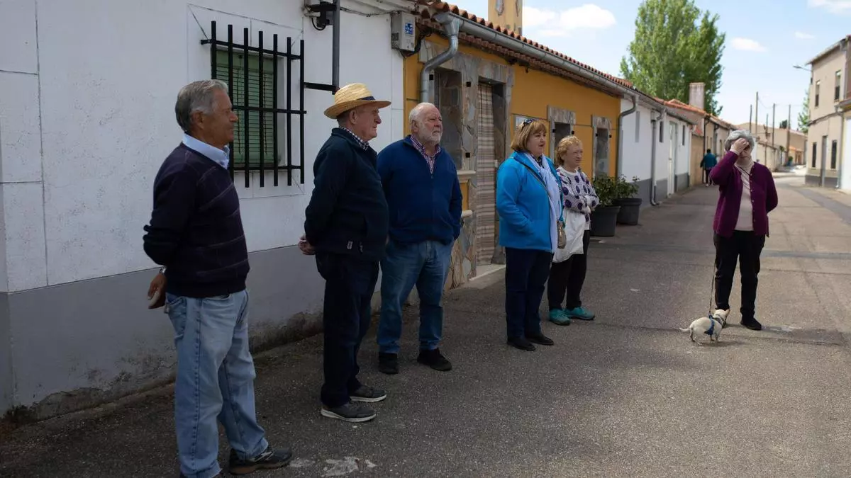 La batalla de un pueblecito de Zamora para no perder el bar