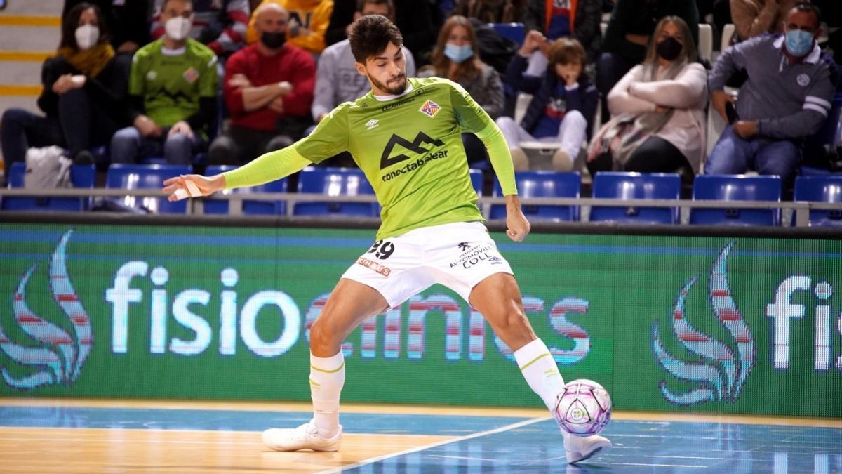 El futbolista toledano, durante un partido de la pasada temporada con el Palma Futsal.