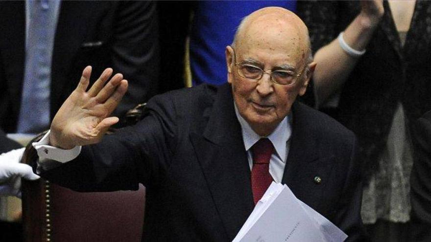 Napolitano anunciará mañana a quién encarga formar Gobierno en Italia