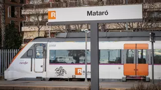 Renfe suma ocho trenes especiales para el fin de semana grande de Les Santes de Mataró