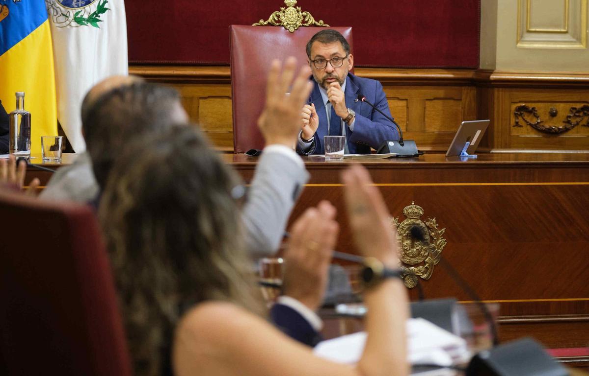 Pleno extraordinario de Santa Cruz