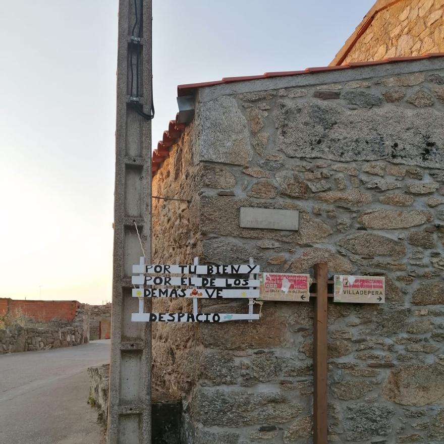 Una de las señales habilitadas en Villardiegua de la Ribera.