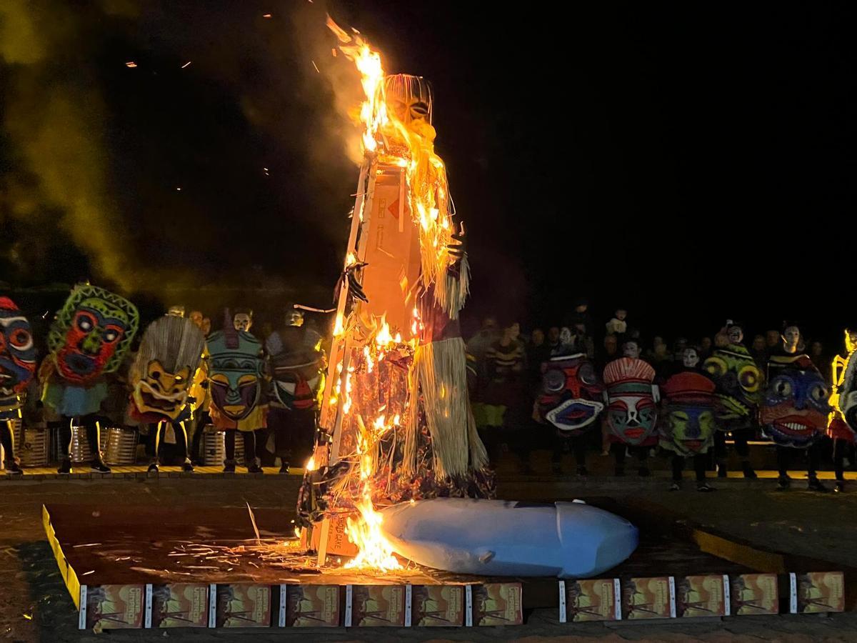 La quema del Carnestoltes ha sido el colofón del Carnaval.