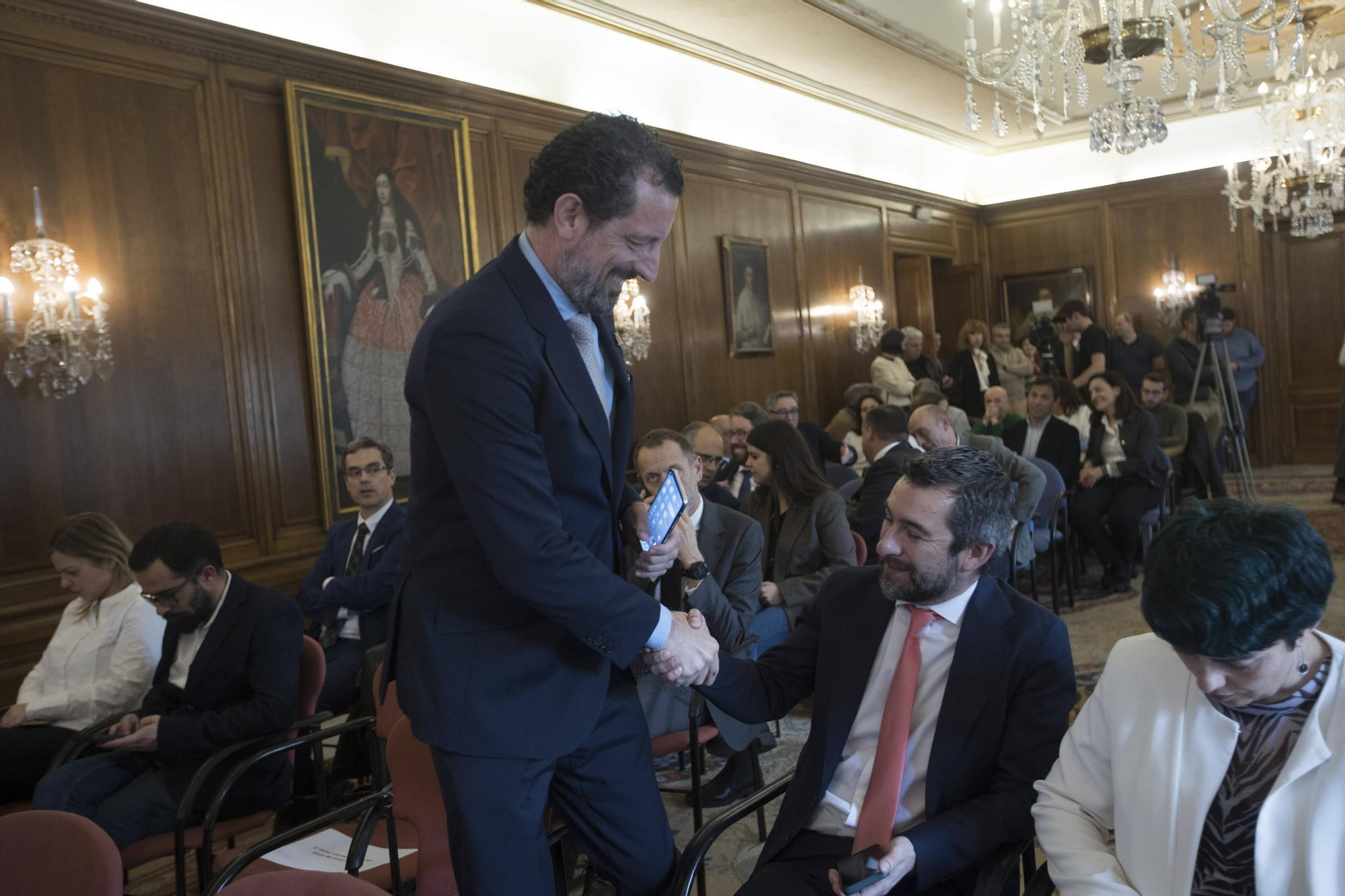 EN IMÁGENES: Así ha sido la visita a Avilés de Óscar Puente, ministro de Transportes y Movilidad Sostenible