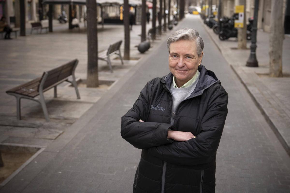 Pilar Landeira, exárbitro de baloncesto, en Barcelona.