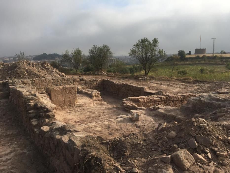 Restes arqueològiques trobades als plans de Santa Caterina