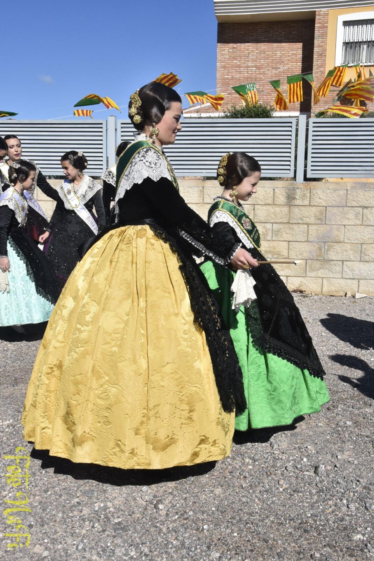 Las mejores imágenes: Sorpresa para las reinas Clara y Ana con una gran despertà festiva