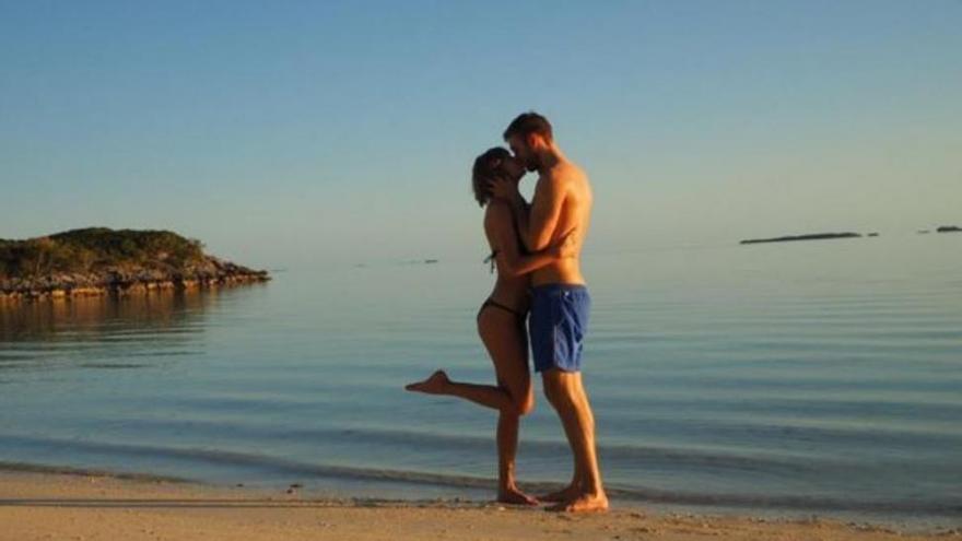 Taylor Swift y Calvin Harris celebran un año de novios