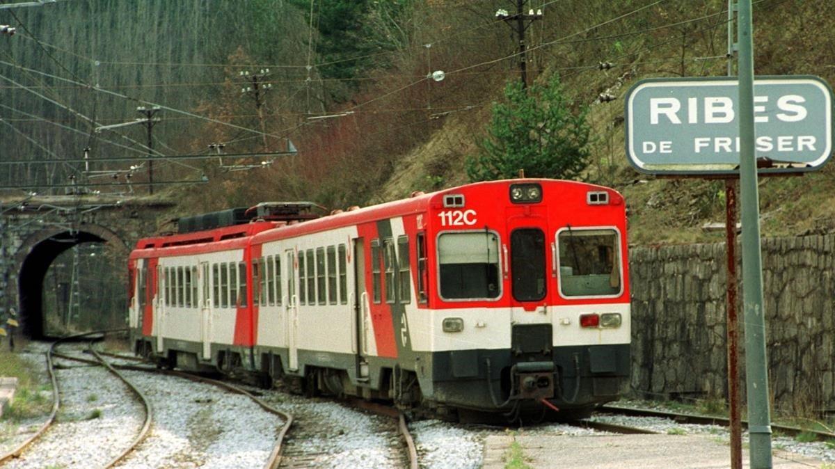 zentauroepp463308 tren descarrila en ribes de freser   foto joan castro190709224850