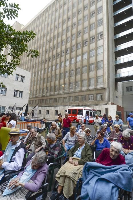 DIA DEL PINO EN EL CENTRO SOCIOSANITARIO DE EL ...