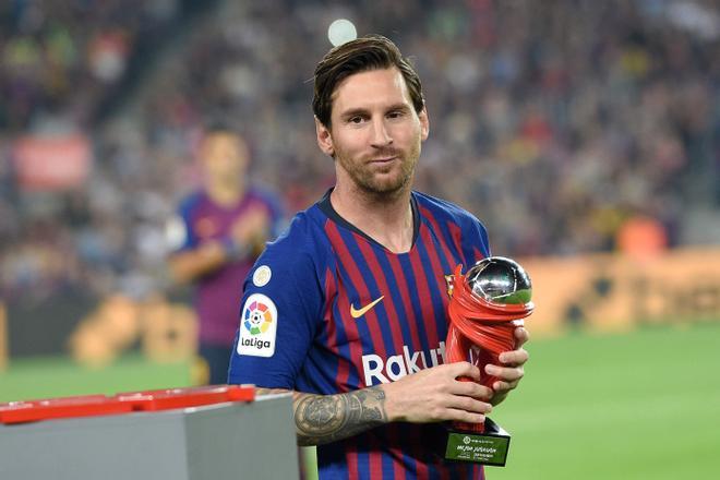 Lionel Messi (FC Barcelona, Fútbol, España) - 555 millones de euros brutos en 4 años - Firmado en 2017