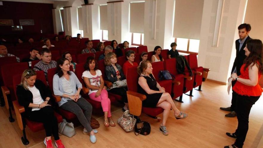 Un momento de la presentación del vídeo promocional, ayer en el Conservatorio.