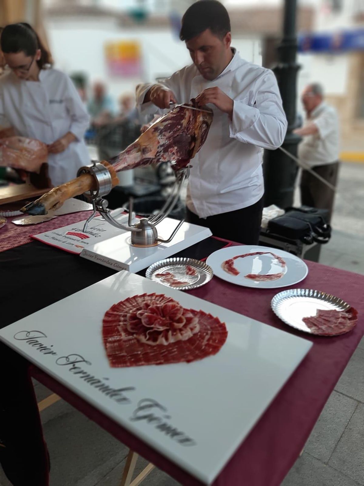 Javier Fernández Gómez en un concurso de cortadores de jamón ibérico.