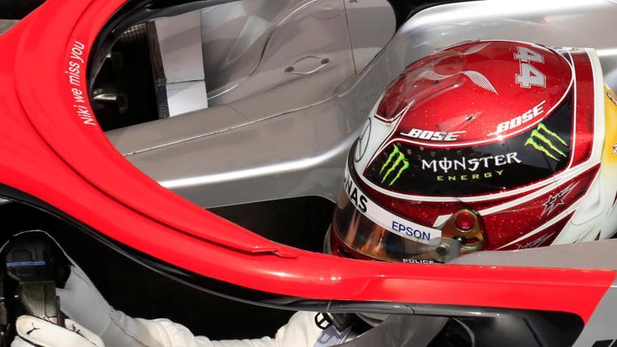 Lewis Hamilton saldrá desde la pole.