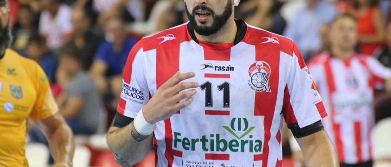 Marcos Dorado, durante un partido con el Puerto Sagunto. // FdV