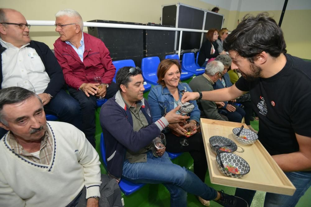 Portonovo se llena de ambiente con la Festa da Rai