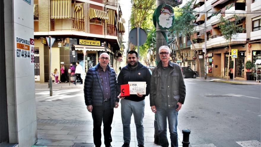 Primer premio calle engalanada Doctor Fleming.