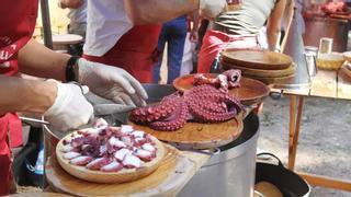 Las cinco fiestas gastronómicas que te harán salivar este verano en Galicia: no te las puedes perder
