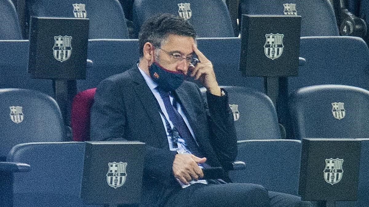 Bartomeu, en el palco del Camp Nou.