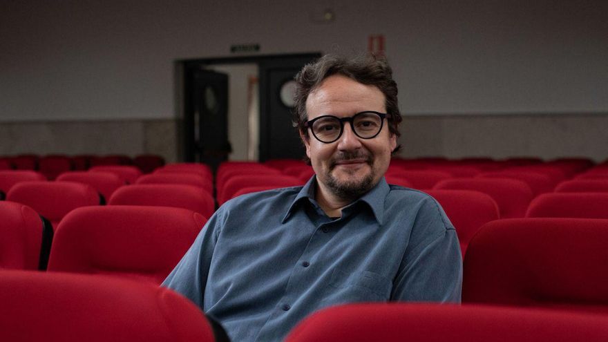 Jorge Rafael Cáceres, director del Conservatorio Profesional Miguel Manzano: &quot;Pretendemos que en el Conservatorio de Zamora se imparta música moderna&quot;