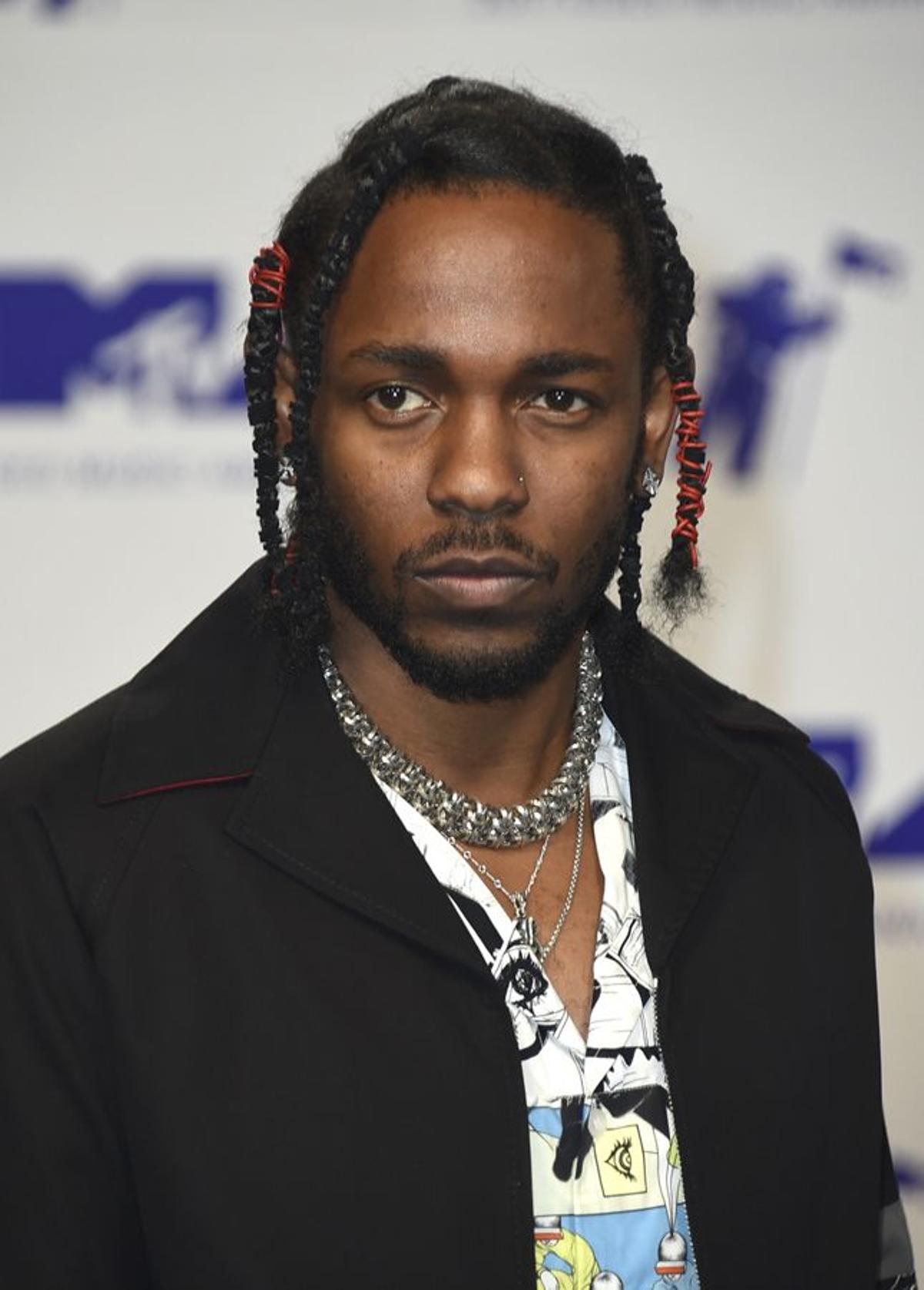 Kendrick Lamar en los MTV Video Music Awards 2017