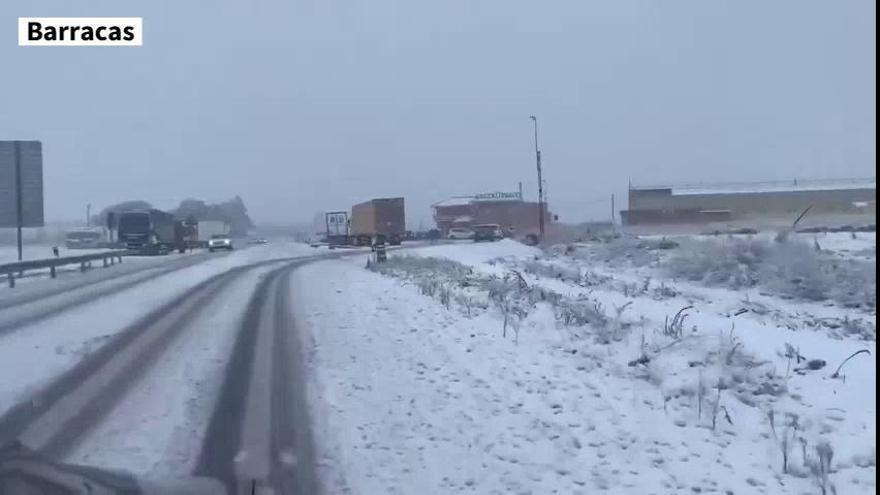 Nieve en el interior y oleaje en la costa, los efectos del temporal