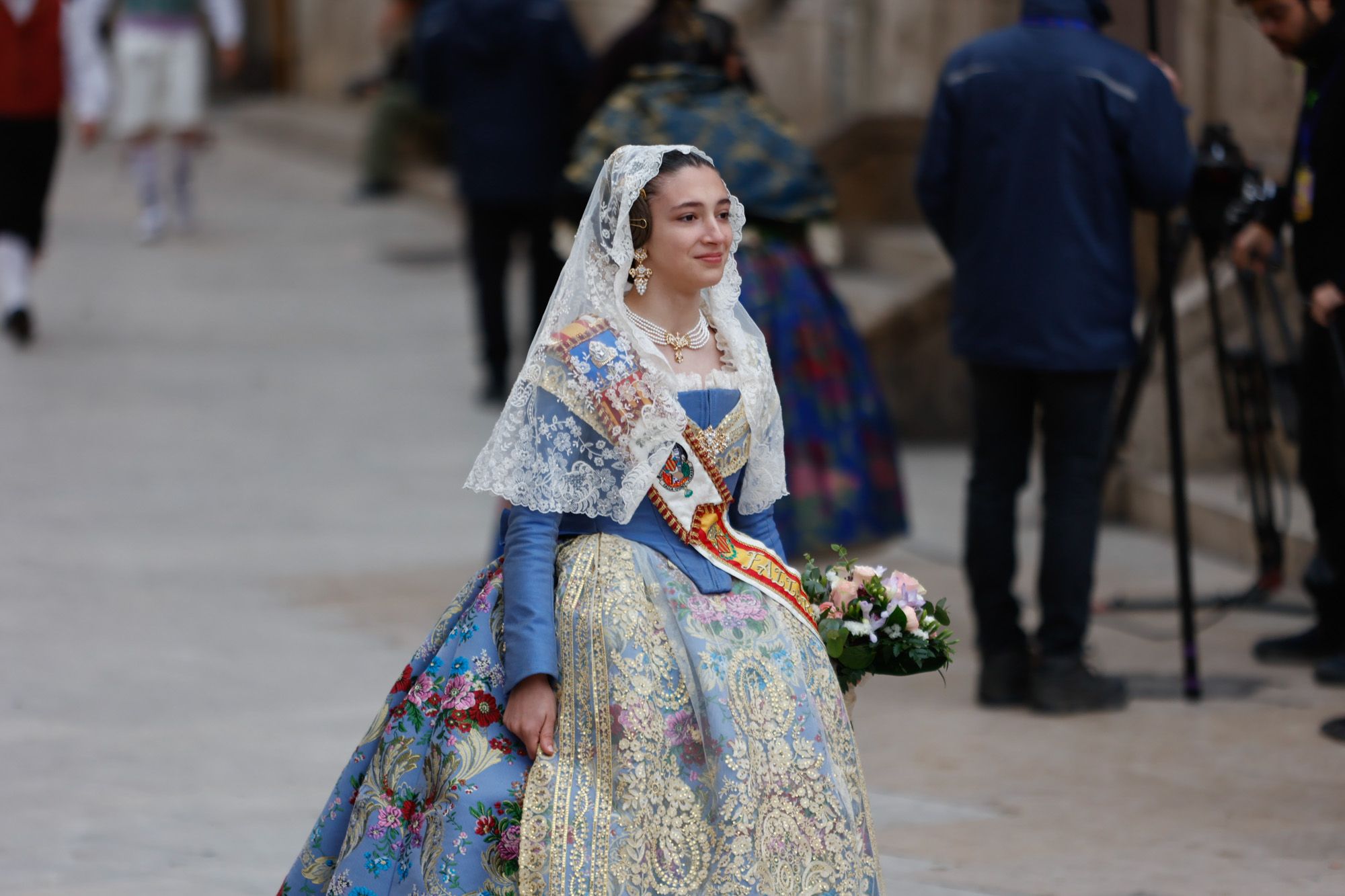 Todas las fotos de la ofrenda del 17 de marzo por la calle San Vicente hasta la 17:00 horas
