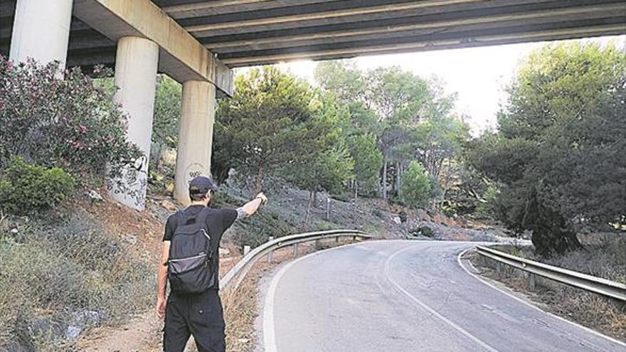 En la UCI un menor tras caer en las cuestas de Orpesa con su patinete