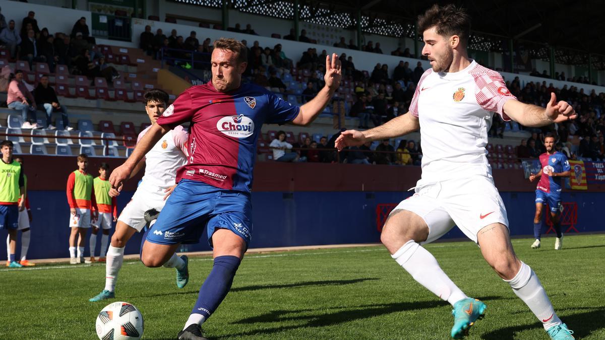 El atacante Aketxe marcó en su primer partido como azulgrana.