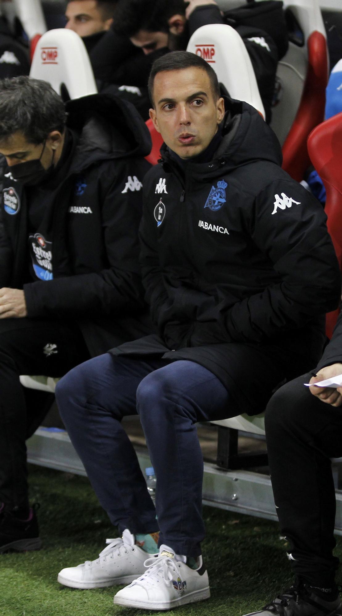 Borja Jiménez, entrenador del Depor, en un partido ante el Zamora.