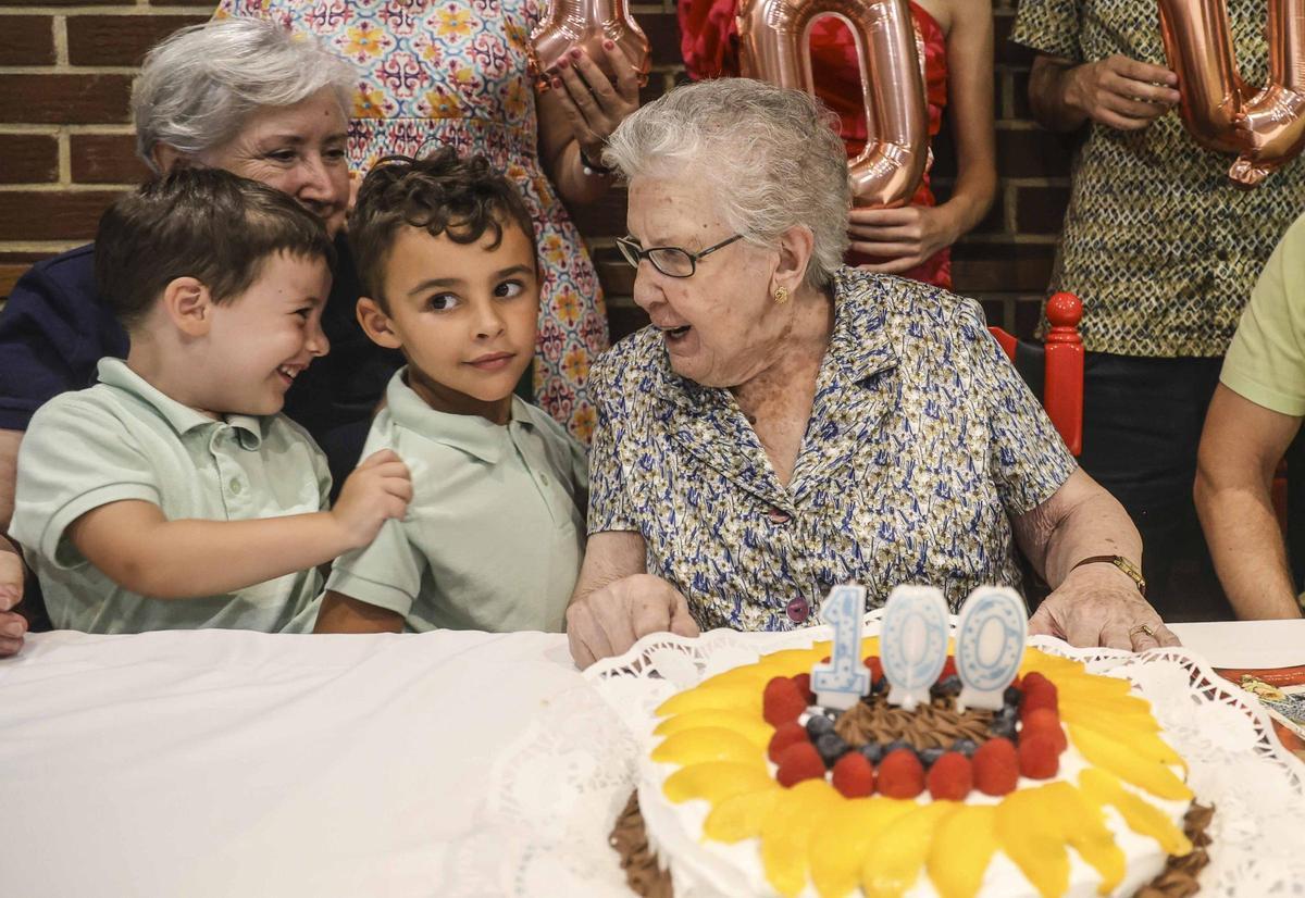 Una celebración centenaría de Ángeles Vidal