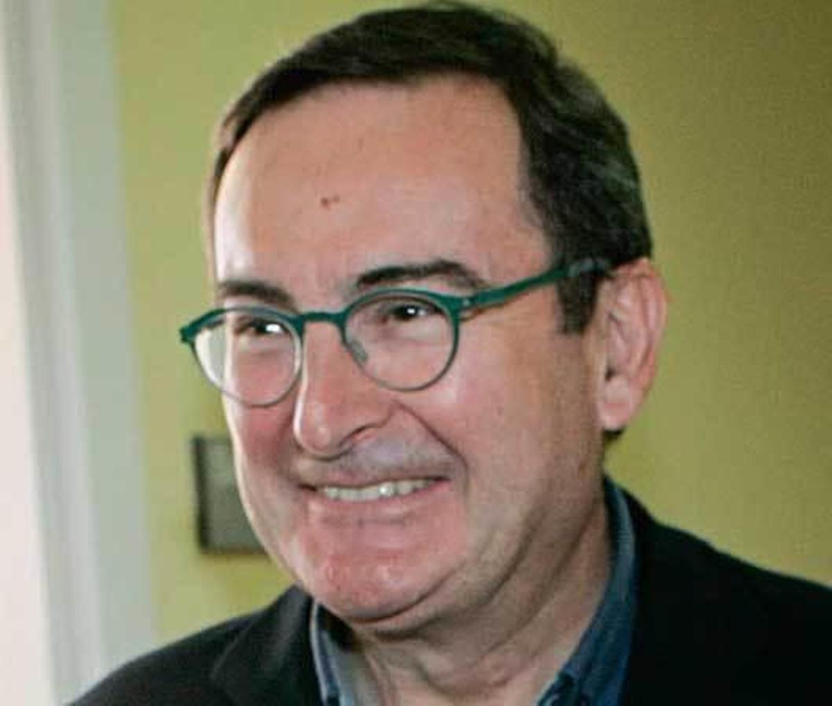 El exgerente del Sespa niega trato de favor en el HUCA: "Son criterios clínicos"