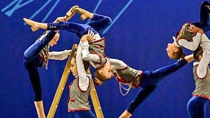 El número de &#039;Mary Poppins acrobacias&#039;, premio del público.