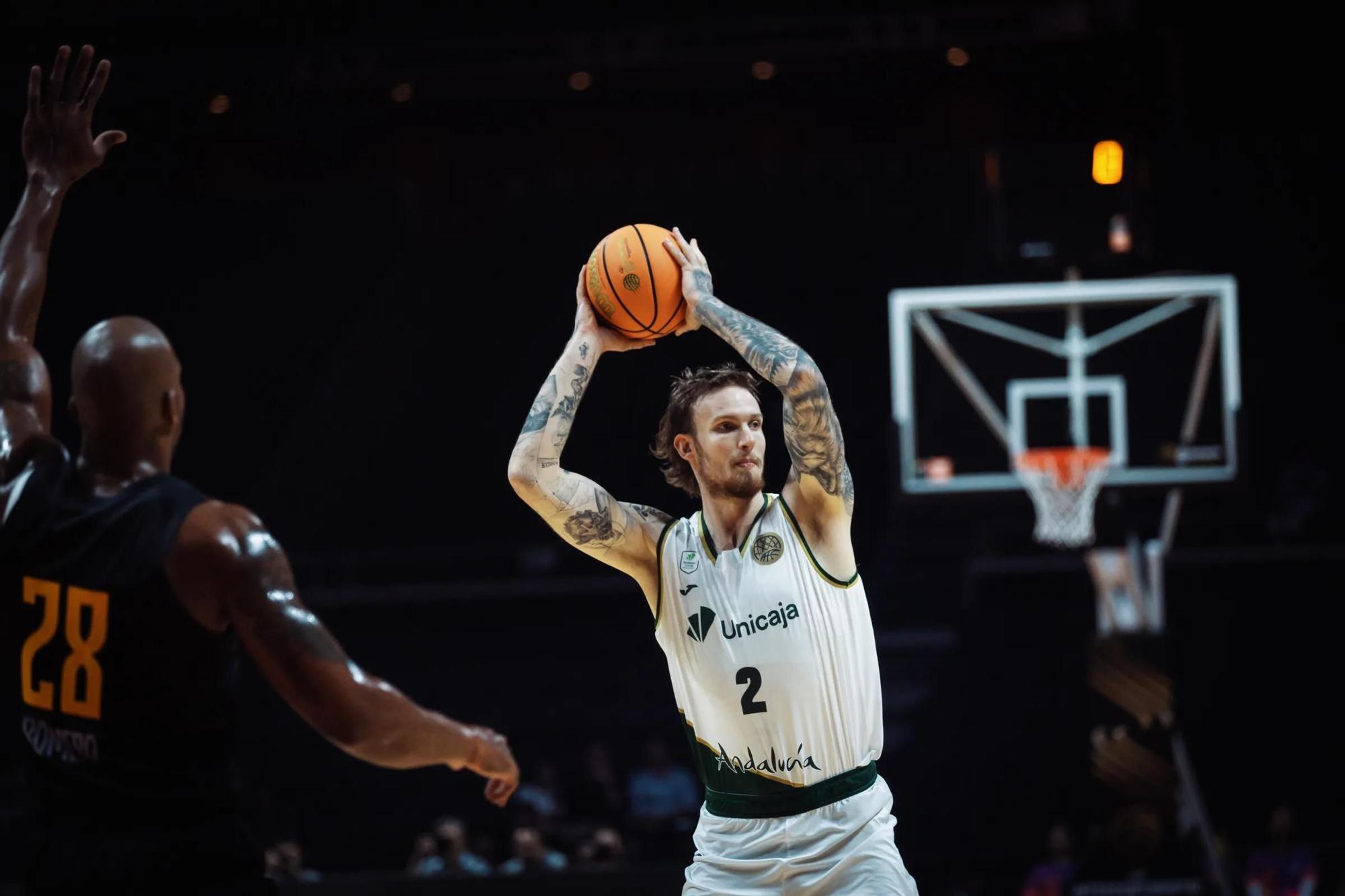 Copa Intercontinental de baloncesto: Al Ahli 61-73 Unicaja, en imágenes