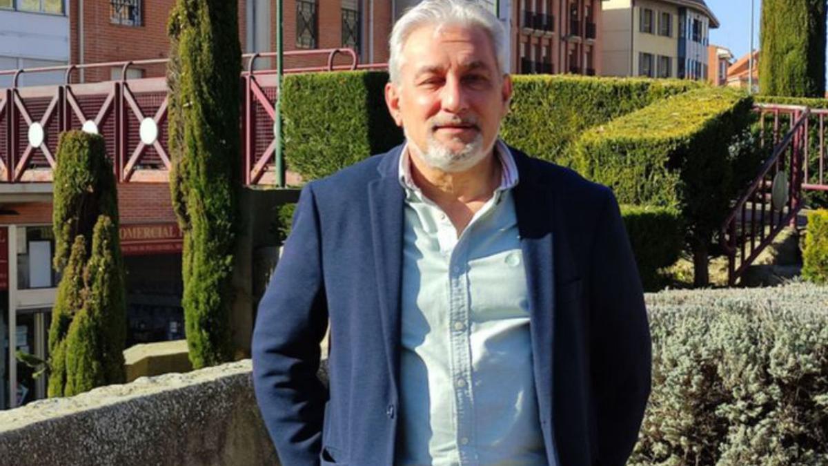 IU denuncia la maleza en solares municipales que genera «un grave peligro de incendio» IU denuncia la maleza en solares municipales que genera «un grave peligro de incendio»
