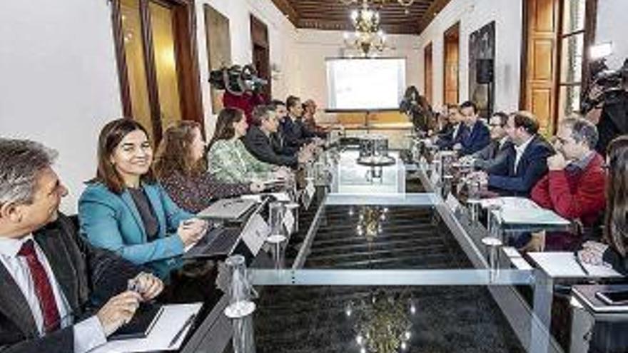 ReuniÃ³n hace dos semanas entre representares de Aena y del Govern.