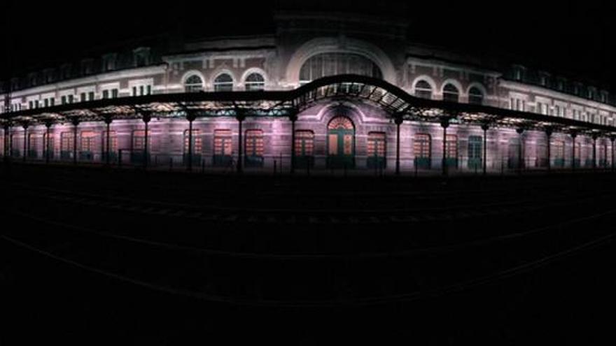 La estación de Canfranc estrena una iluminación monumental