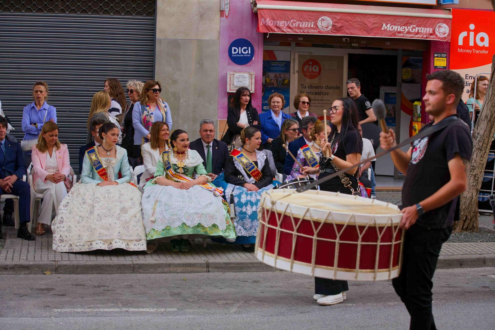 FOTOGALERÍA I El emblemático pregón anuncia el inicio de las fiestas de Almassora