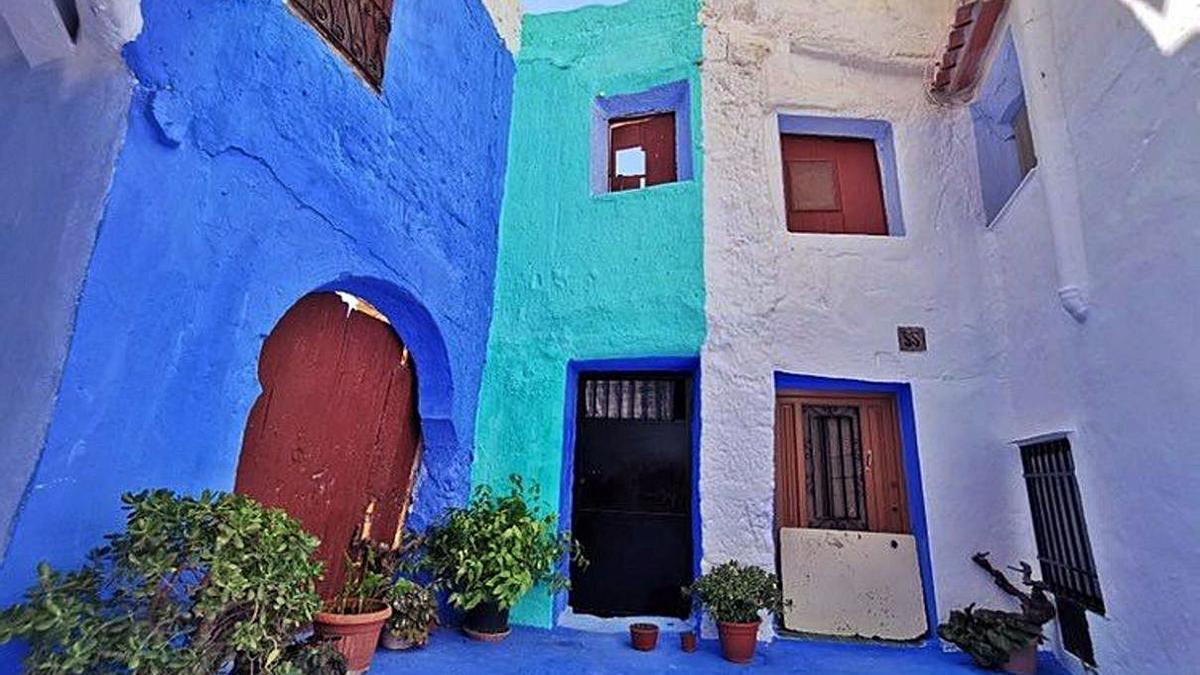 Casas pintadas en el Arrabal. |   L.OCHOA