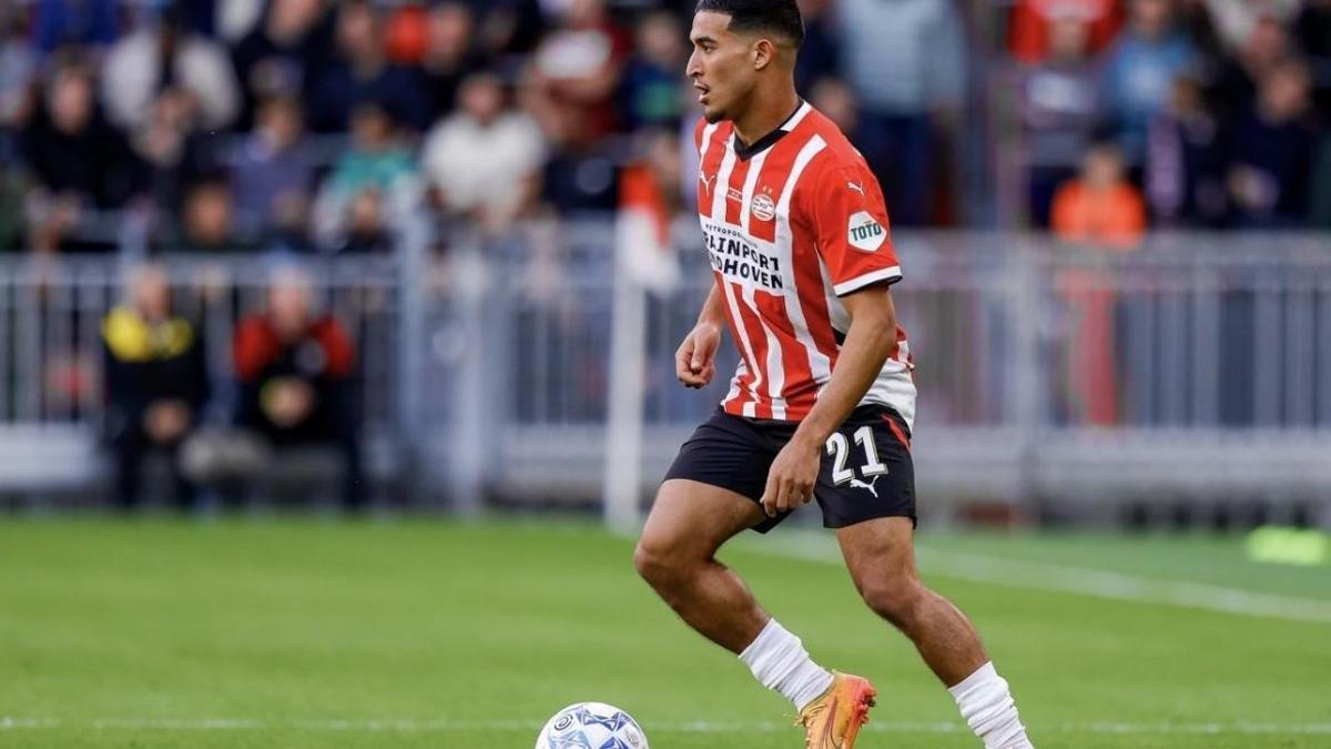 Driouech, en un partido con el PSV.