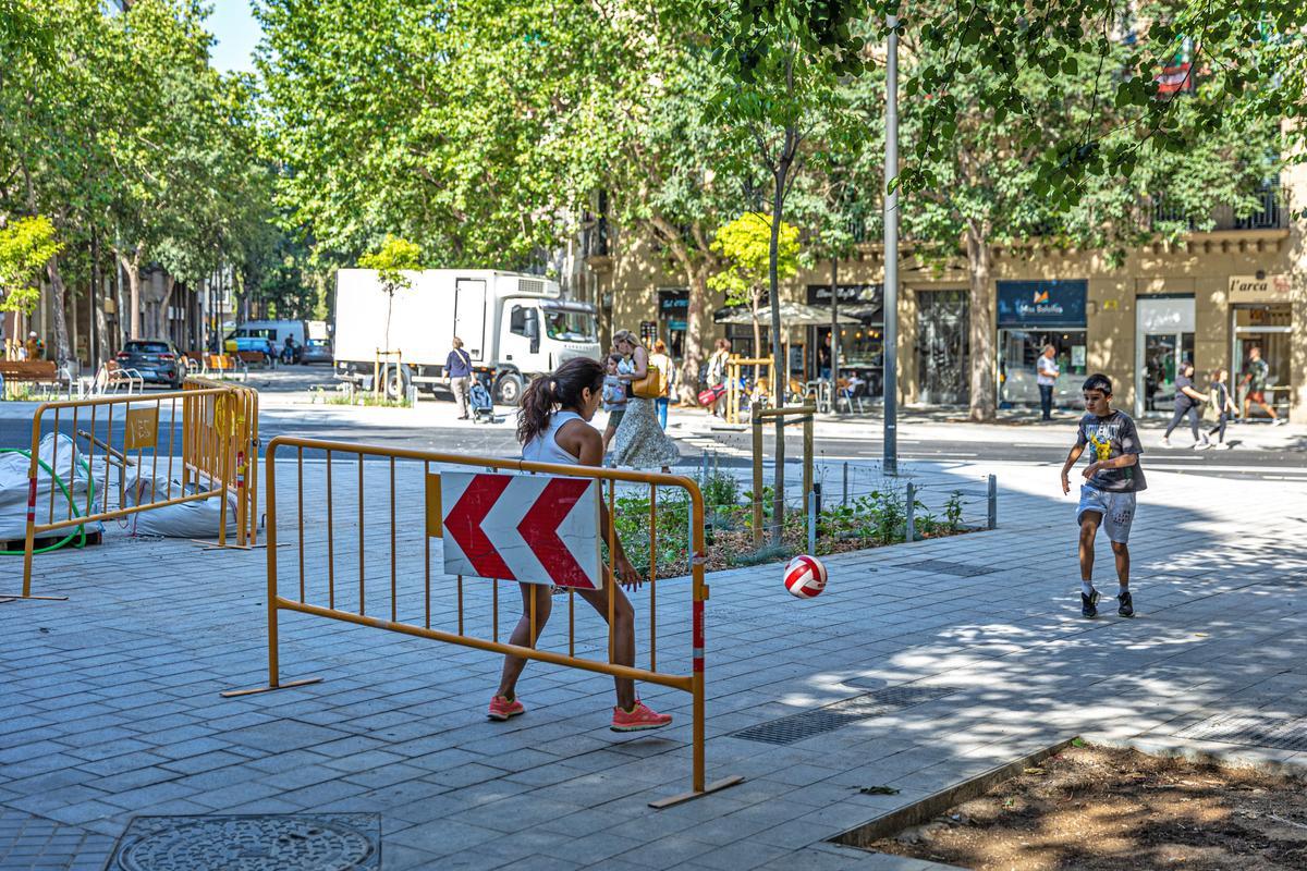 Escenas inesperadas de la Superilla del Eixample