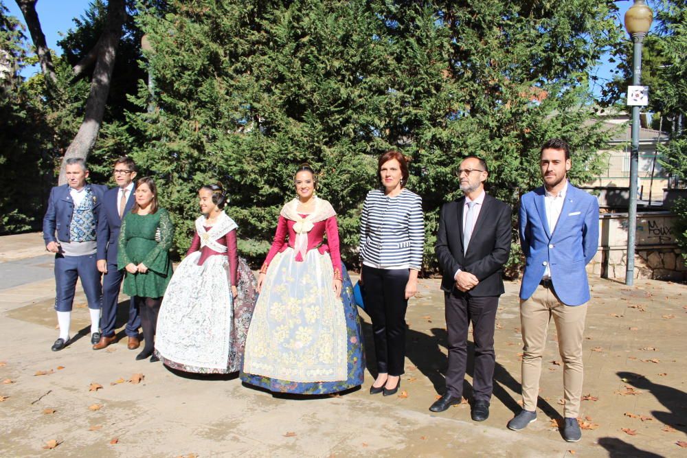 Las falleras mayores de València, alcaldes y presidente de la Agrupación presidieron el festejo.