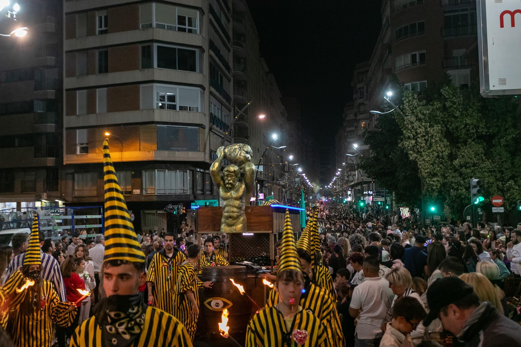 Las mejores imágenes del desfile y la lectura del Testamento de la Sardina