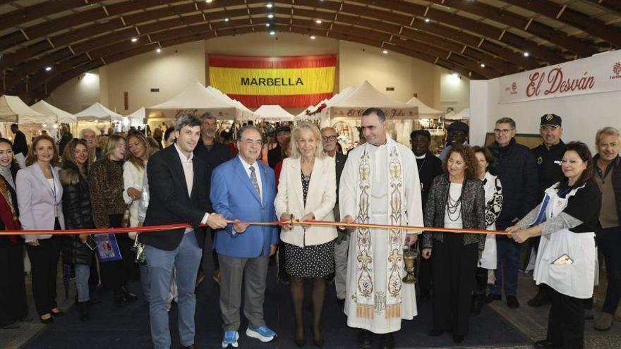 El bazar de Cáritas abrió ayer sus puertas hasta el domingo
